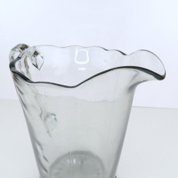 Vtg Indiana Glass Diamond Point Clear Pitcher 52oz Pressed Glass Small Chip - Picture 6 of 13